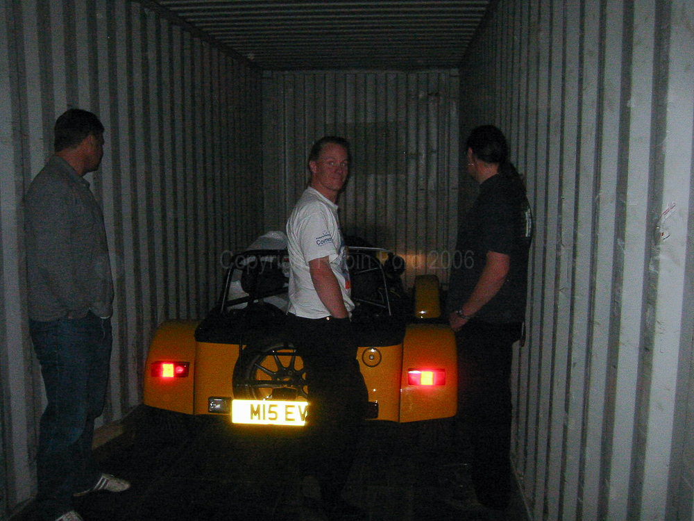 Loading the cars - 24/08/05