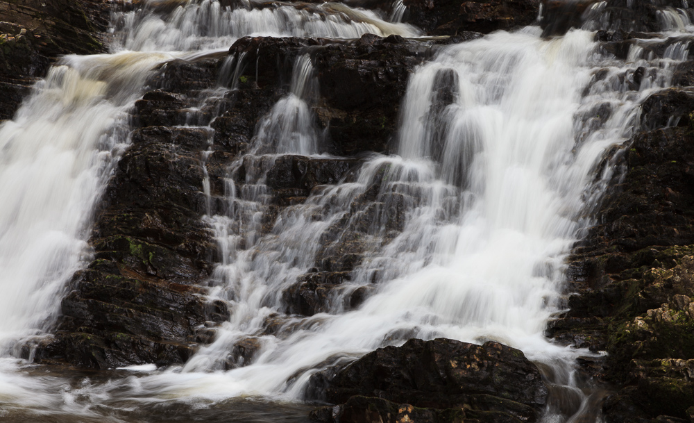 Plodda Falls, Tomich